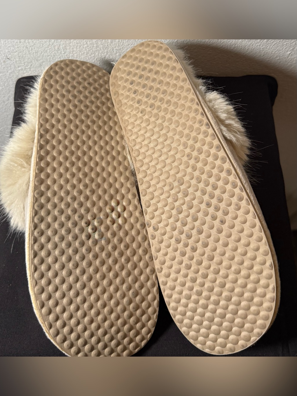 New. Rh (Restoration Hardware) Luxe Faux Fur Slippers. — image 6 of 8